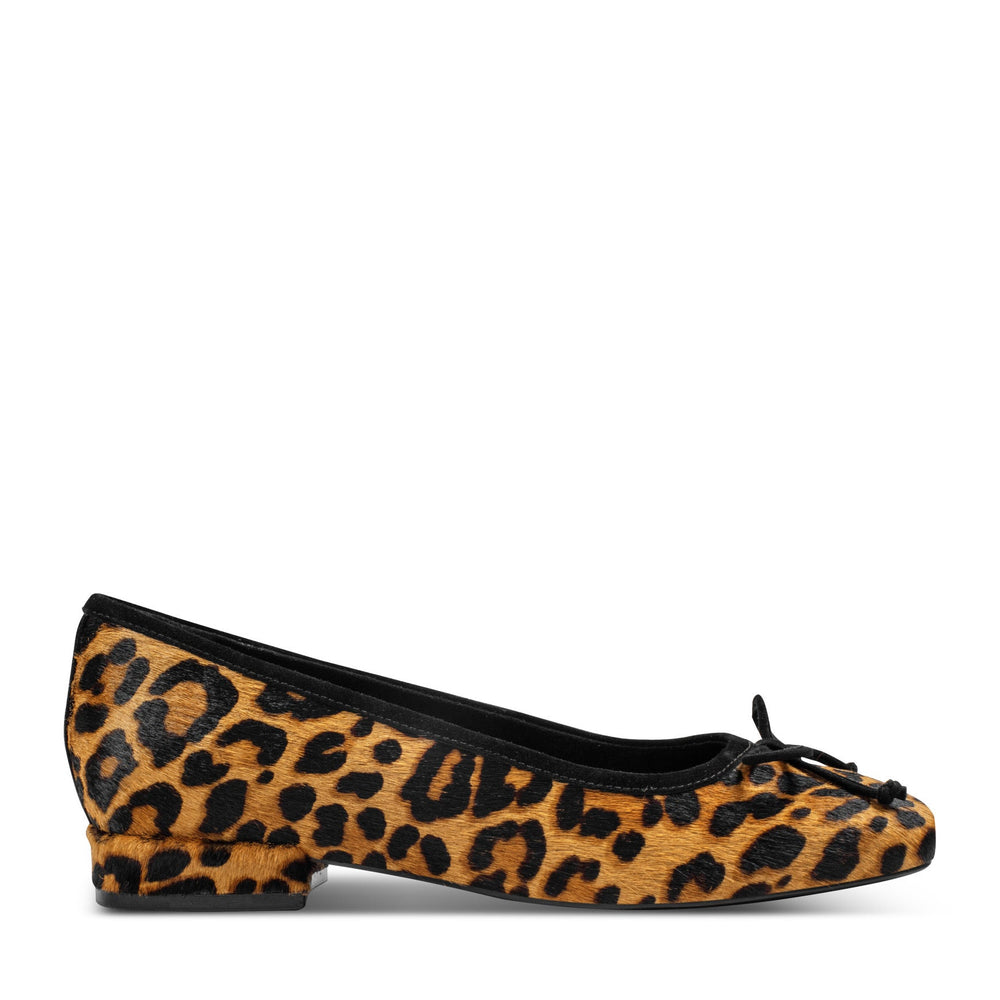 Women Rockport Sadie Square Toe Slip-on Ballet Dress Flats Leopard