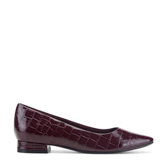 Women Rockport Tessa Total Motion Pointy Toe Dress Flats Dark Red Croco Patent