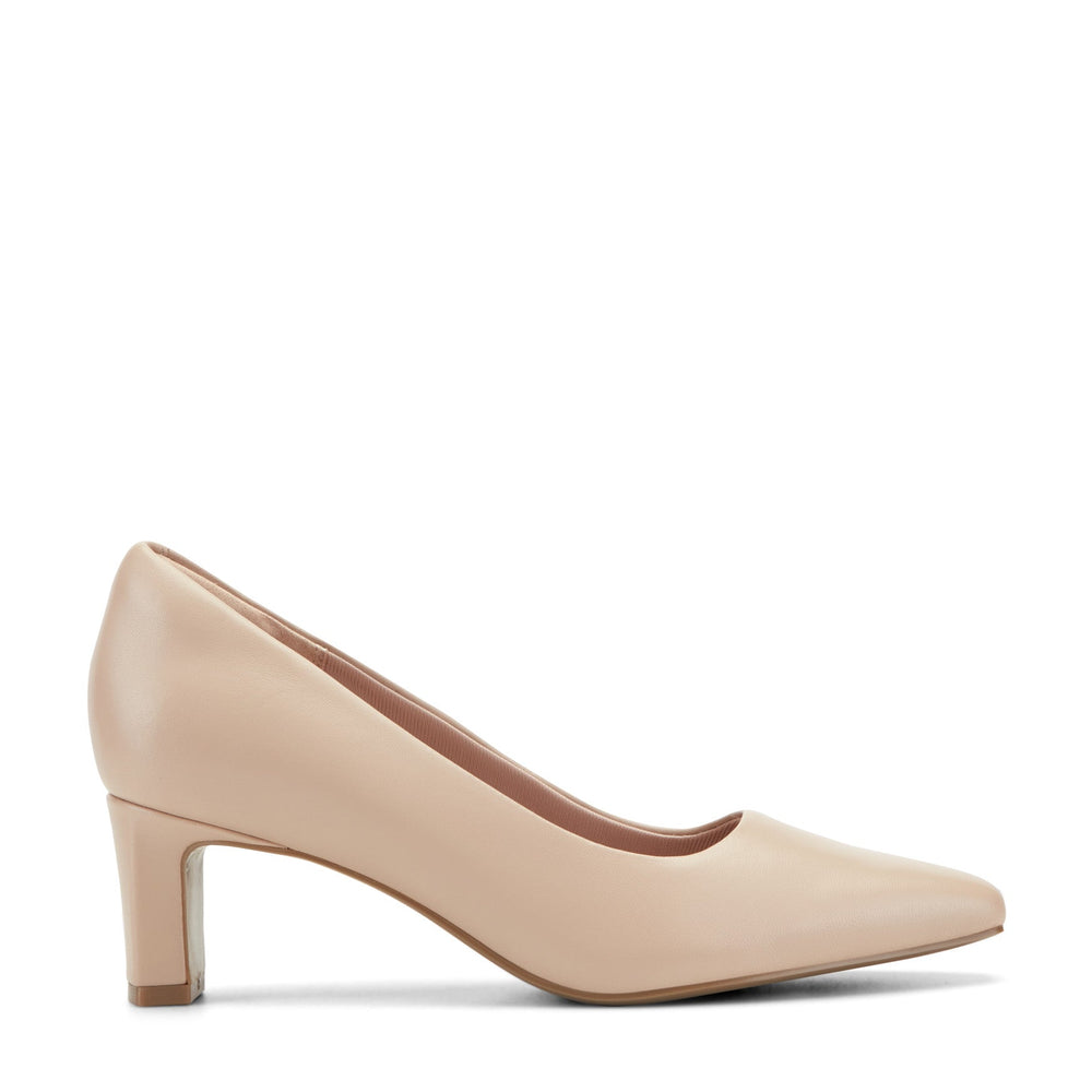 Women Rockport Total Motion Merida Classic Dress Pumps Light Natural Leather